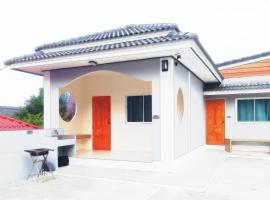 กู๊ดวิวสัตหีบ, hotel v destinaci Sattahip