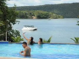 Aldeia do Lago C104- Churrasqueira, bebidas liberadas nas piscinas, internet no ap, rampa no lago, pesqueiro, carregador carro elétrico