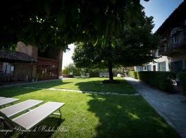 La Madernassa Resort - Casalora Dimora Storica di Charme, B&B em Guarene