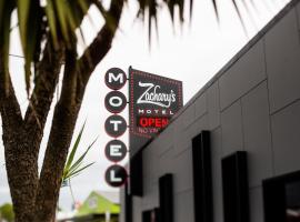 Zachary's Motel, hotell med parkeringsplass i Levin