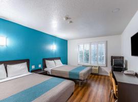 Motel 6-Fountain Valley, CA - Huntington Beach Area, hotel in Fountain Valley