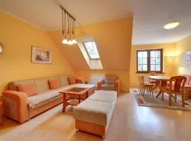 Żółty Apartament Sun Seasons 24 w Karpaczu z Balkonem by Noclegi Renters