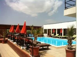 Omega Mamaia Nord