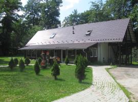 Agroturystyka Leśna Chata, hotel in Osiecznica