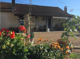 La petite Maison, αγροικία σε Toulon-sur-Arroux