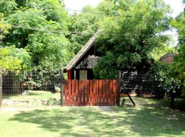 LA CABAÑA, hotel en Atlántida