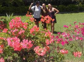 Lorenton Hideaway, bed and breakfast en Lucea