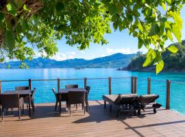 Anse Soleil Beachcomber Hotel and Self Catering – hotel w Baie Lazare Mahé