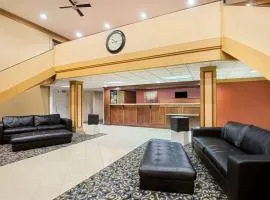 Days Inn by Wyndham Fremont