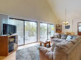 Cozy Chalet (15-013)