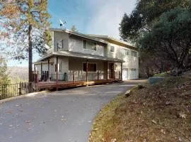 Pine Mountain Getaway (02-461)