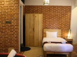 Chibha Classic Inn, πανδοχείο σε Patan