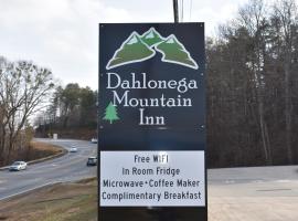 Dahlonega Mountain Inn, hotel in Dahlonega