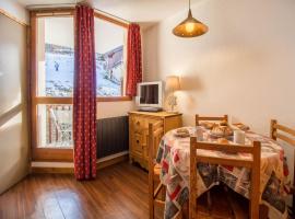 26 Praz de l'Ours Vallandry - Paradiski, hotel near Grizzly Ski Lift, Peisey-Nancroix