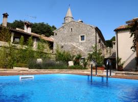 Holiday Homes Poli Svetega Antona, hotel v destinaci Gračišće