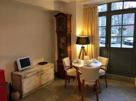 Gate House Lodge, khách sạn ở Dinan