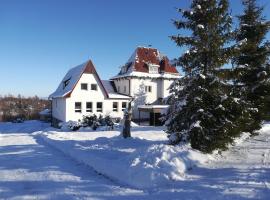Penzión Chata Valaška, romantic hotel in Smokovce