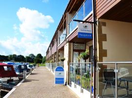 Tewitfield Marina, hotel en Carnforth