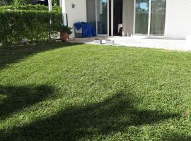 1 de 17 CASA CON JARDÍN PRIVADO A 200m DE LA PLAYA.、ベラのホテル