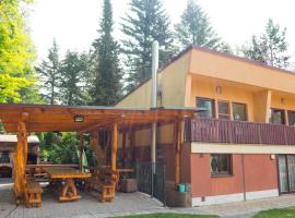 family cottage, hotel with parking in Senica