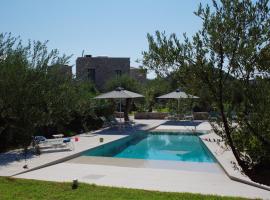 Mythies - Holiday Houses in Mani, hotel v destinaci Lévktron