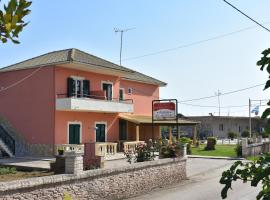 Anna Studios, hotel u gradu Maratias