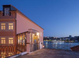 1872 River House by Olivia, pension in Porto