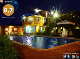 Alex Country House, hotel s jacuzzi v destinaci Chachagüí