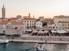 Apartments Residence Astoria, plážový hotel v Rabu