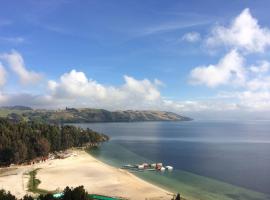 El Arca de Noah, allotjament a la platja a Tota