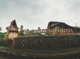 Balkondes Kembanglimus, hotel con parcheggio a Borobudur