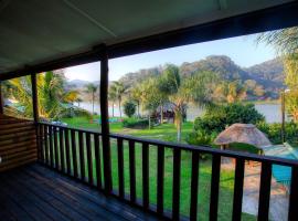 Kūrorts The Spotted Grunter Resort pilsētā Portsentdžonsa