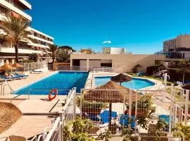 Nogalera 110 City central 3 seasonal pools with bar
