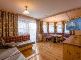 Appartementhaus Adlerblick, hotel v Mayrhofenu