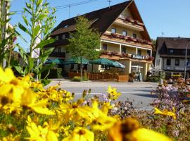 Hotel-Restaurant Gasthof zum Schützen, хотел в Байерсброн