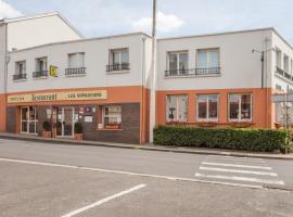 Logis Hôtel Les Voyageurs, hotel v destinaci Lezoux