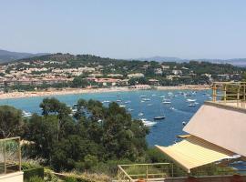 Precioso apartamento en S'Agaró con fantásticas vistas al mar, accessible hotel in Sant Feliu de Guixols