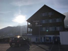 Atelier 67, hotel cu parcare din Oberschan