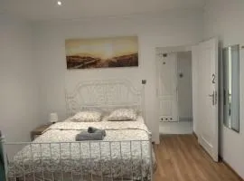 Modern&Cozy Rooms