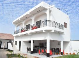 Sukuta Nema Guest House, hotel perto de Abuko Nature Reserve, Banjul