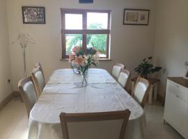 The Crossroads B&B, holiday rental in New Ross