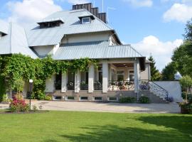 Villa Žvejų 29, cabaña o casa de campo en Palanga