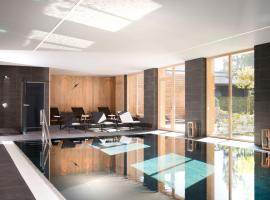 Hapimag Ferienwohnungen Zell am See: Zell am See şehrinde bir plaj oteli