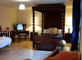 Stradbally cottages, holiday home in Castlegregory