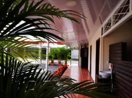 Hotel Amaranto, hotel v destinaci San Ramón