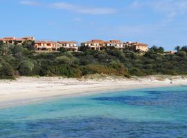 Appartamenti Spiaggia Bianca, hotel a Golfo Aranci