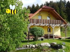 Sunny Holiday House B&B, hotel v destinácii Ljubno