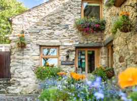 The Wayside and Whisky Barn, hotel v destinaci Whitbeck