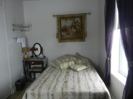 Gite La Ptite Falaise hébergement touristique et appartement, hotel di Sainte-Anne-des-Monts