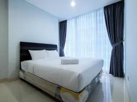 Well Furnished 1BR Brooklyn Alam Sutera Apartment By Travelio